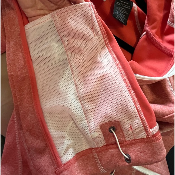 Lightweight, weather resistant, Harley Davidson jacket! Women’s LARGE - Picture 6 of 7